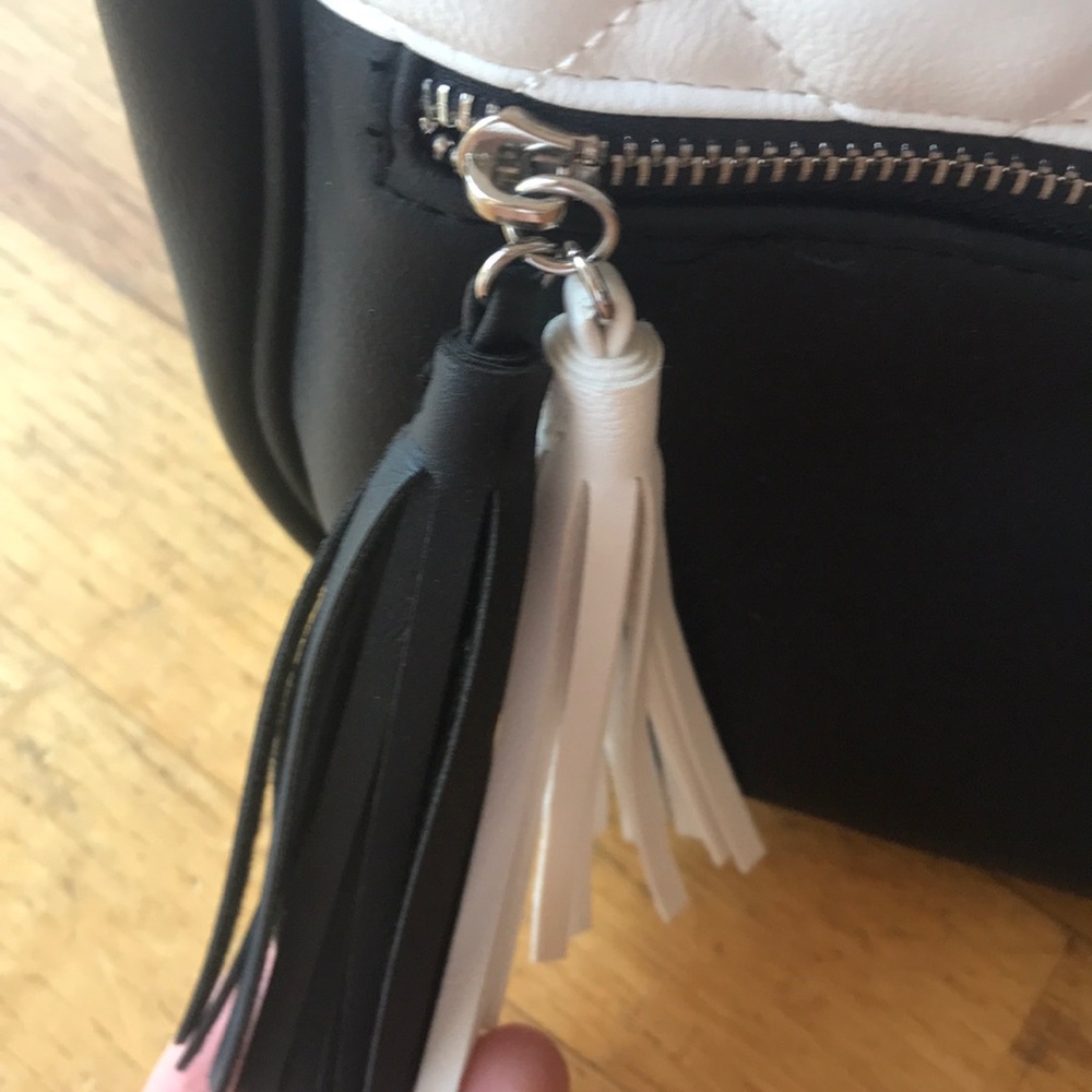 BLACK AND WHITE LEATHER BACKPACK - Picture 3 of 4